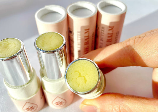 Why Your Lip Balm Feels Grainy: Understanding Crystallization in 100% Oil-Based Products